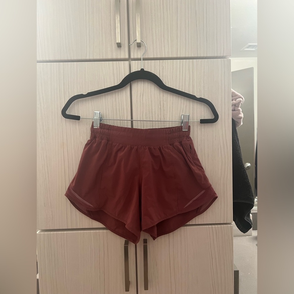 pink lulu lemon shorts